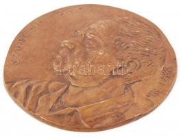 Osváth Mária (1921-1998): Szurcsik János. Bronz plakett, d:10,5 cm