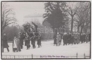 1936 Der letzte Weg (Az utolsó út), pecséttel jelzett fotóképeslap, 14x9 cm
