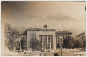 cca 1935-1945 Birodalmi épület a birodalmi sassal, 14x9 cm