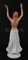 Wallendorf táncosnő, kézzel festett, jelzett, hibátlan, m:25 cm/ Wallendorf dancer, perfect conditio...