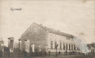 Nyírmada, Községháza (ragasztónyom / gluemark)