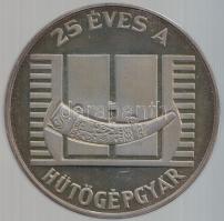 1977. &quot;Jászberény / 25 éves a Hűtőgépgyár&quot; emlékérem (42.98g/0.835/43mm) tokban T:PP