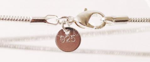 Füstkvarc függő, ezüst (Ag) láncon, jelzett /
silver necklace with cairngorm pendant, 25,3 g