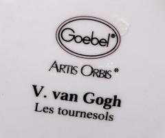 4 db Goebel mintás bögre bontatlan, eredeti dobozában, igazolással / 4 modern Goebel mugs in origina...