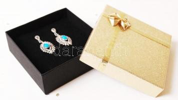 Ezüst (Ag) fülbevalópár áttört koszorúban markazittal, középen türkizzel, jelzett /	
silver earring ...