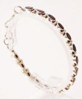 Ezüst (Ag) karkötő 16 db ovális gránát díszítéssel, jelzett /	
silver bracelet with 16 granades, 22,...