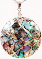 Mozaikos pau kagyló függő láncon /
paua pendant with necklace
