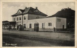 Huszt, railway station (wet damage)