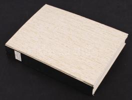 1988 337 darabos magyar kártyanaptár gyűjtemény szépen rendezett gyűjteményben, feliratozva