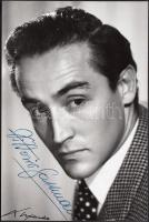 Vittorio Gassmann (1922-2000) olasz színész és filmrendező saját kezű aláírása az őt ábrázoló fotón / autograph signature.