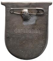 Független Horvát Állam ~1941. Usztasa fém jelvény (46x41mm) T:2
Independent State of Croatia ~1941. ...