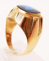 Arany (Au.) 14K pecsétgyűrű, szintetikus csiszolt kővel, jelzett, méret:63, bruttó:11,7 g / Gold rin...