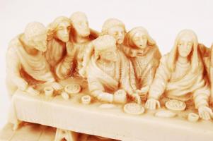 Az utolsó vacsora, műanyag, 21×7 cm, m:9 cm