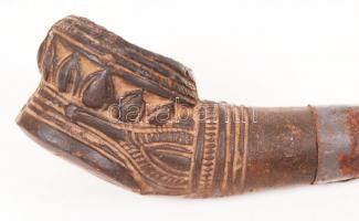 Távol-keleti ópium pipa, faragott fa-fém, h:21 cm