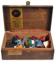 Fadoboznyi vegyes magyar és külföldi szocialista kitüntetés és díjérem, közte "A Haza Szolgálat...