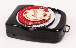 Leningrad 2 típusú fénymérő bőr tokjában  /
Light meter in leather case