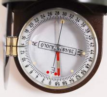 MOM tájoló eredeti dobozában  / MOM compass