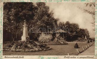 Balatonalmádi Petőfi szobor, zenepavilon (EB)