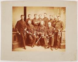cca 1880-1890 Varga (Agram, Horvátország): Katonai csoportkép, az agrami helyőrségben szolgálatot teljesítőkről, fotóméret 16x20 cm, karton 22x29 cm