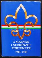 Gergely Ferenc: A magyar cserkészet története 1910-1948. Bp., 1989, Göncöl Kiadó. Dedikált, papírkötés, gerince kissé sérült, jó állapotban.