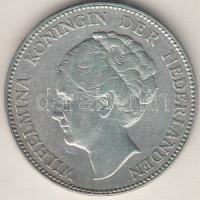 Hollandia 1924. 1G Ag "I. Vilma" T:2,2-
Netherlands 1924. 1 Gulden Ag "Wilhelmina I&q...