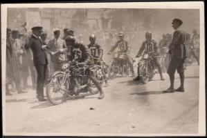 cca 1930 Motorverseny fotó / Motor race photo 18x12 cm
