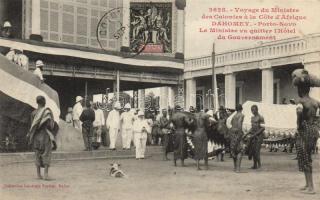 Porto-Novo, Minister's trip to the colonies, Minister leave the Hotel Government