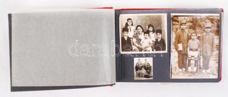 Családi fotóalbum érdekes keleti fotókkal, 14×22 cm