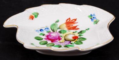 Herendi virágmintás porcelán tálka, hibátlan, jelzett, 11x10 cm