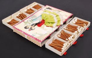 8 db spanyol gyufásdoboz díszcsomagolásban /
8 spanish matchboxes in gift packs