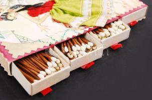 8 db spanyol gyufásdoboz díszcsomagolásban /
8 spanish matchboxes in gift packs