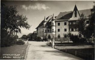 Budapest XIX. Kispest, Wekerletelep; Főtér