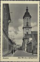 Komárom, Jókai utca, Református templom / street with church