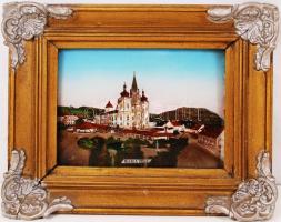 Gyöngyház berakásos, színezett, keretezett kép Mariazellről, 23x18 cm