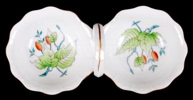 Herendi csipkebogyó mintás 6 személyes komplett étkészlet tálakkal, leveses tállal, sótartóval szép ...