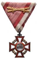 1916-1918. "A Katonai Érdemkereszt III. Osztálya hadidíszítménnyel és kardokkal" kitüntetés hadiszalagon T:2,2- Hungary 1916-1918. "Cross for Military Merit, III class with war decoration and with swords" decoration on wartime ribbon C:aXF