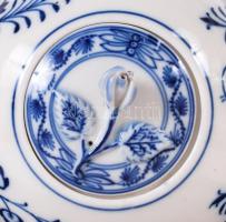 Meisseni porcelán teáskészlet, hiányos, kis sérülésekkel / Meissen faulty tea set