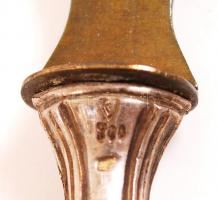 11 db ezüst (Ag) nyelű halkés + 11 db Argentor késtartó / Fish-knives with silver handle + 11 Agernt...