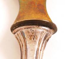 11 db ezüst (Ag) nyelű halkés + 11 db Argentor késtartó / Fish-knives with silver handle + 11 Agernt...