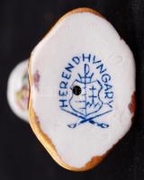 Herendi Viktória mintás porcelán hamutartó és nyomó, kézzel festett, hibátlan, jelzett, 9x5,5 cm