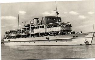 Balaton - hajók: 15 db modern képeslap / Lake Balaton - ships: 15 modern postcards