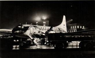 20 db modern, repülő motívumlap / 20 modern aeroplane postcards