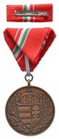1998. "II. Világháborús Emlékérem" Vitézi Rend kitüntetése szalagon, szalagsávval adományo...