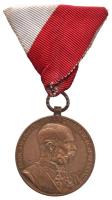 1898. "Jubileumi Emlékérem Fegyveres Erő Számára / Signum memoriae (AVSTR)" Br érem mellszalaggal T:2- Hungary 1898. Commemorative Jubilee Medal for the Armed Forces on ribbon C:VF