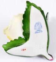 Herendi kézzel festett porcelán rózsa apró lepattanással, jelzett /
Herend chinaware rose with small...