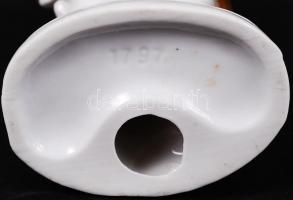 Porcelán fiú kalásszal, hibátlan, sorszámozott, m: 16 cm