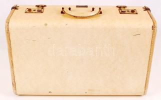 Női utazóbőrönd "ABC Milwakee" jelzéssel, 53x32x20 cm