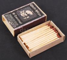 "Welt-hölzer Totenkopf" feliratú gyufásdoboz, kopott