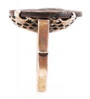 Ezüst gyűrű (Ag) sérült római érmével, jelzett, mérete: 57, bruttó: 9,5 g