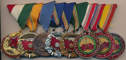 8db szocialista kitüntetés együtt felfüggesztve, közte 1957. "Munkás Paraszt Hatalomért" + 1964. "Haza Szolgálatáért arany/bronz/ezüst" + "Szolgálati Érdemérem 10-20-25 év után" kitüntetések a hozzávaló szalagsávokkal együtt T:1,2